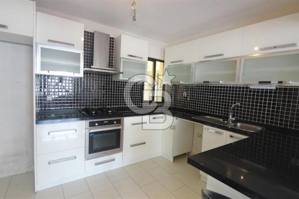 Karşıyaka Ordu Bulvarı ve Girne Cadde Yakını Satılık 3+1 Daire