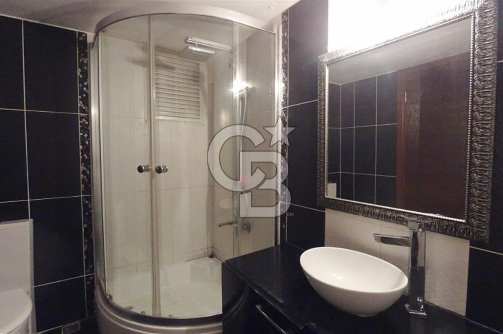 Karşıyaka Ordu Bulvarı ve Girne Cadde Yakını Satılık 3+1 Daire