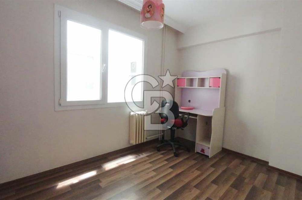 Karşıyaka Ordu Bulvarı ve Girne Cadde Yakını Satılık 3+1 Daire