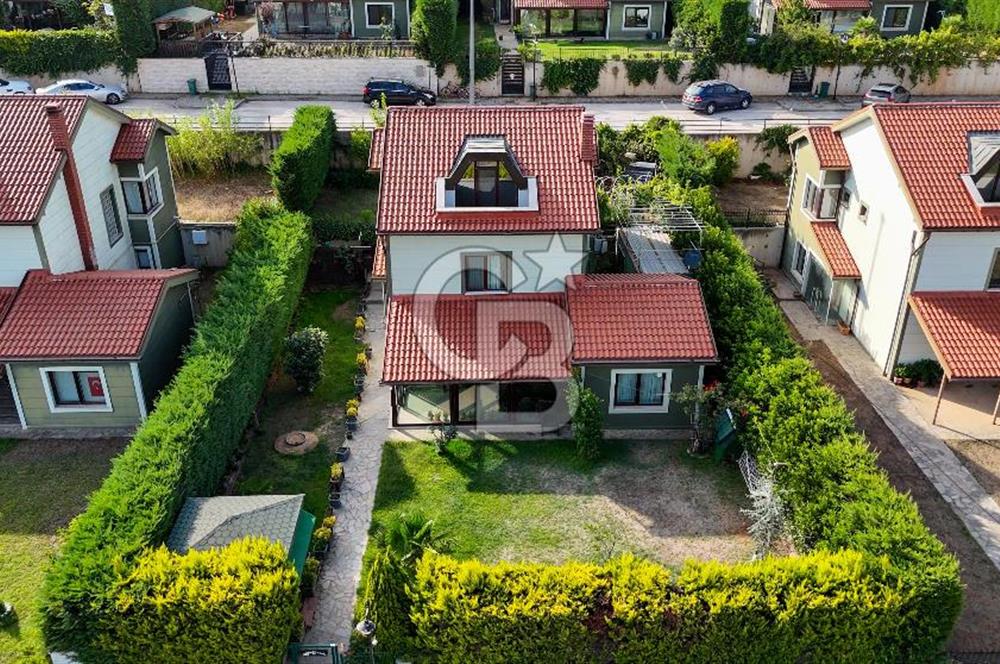 Tepeören Yaşam Evleri 5+2 Geniş Bahçeli Satılık Tripleks Villa