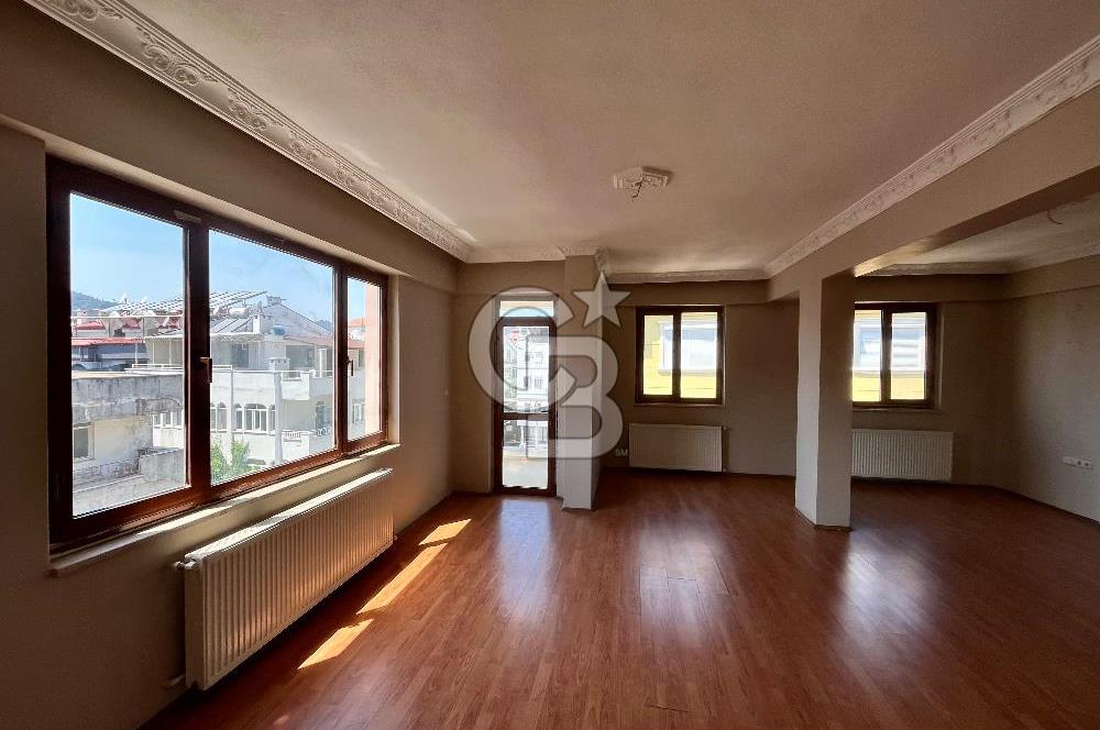 Marmaris’te Denize Yürüme Mesafesinde, 3+1, Satılık Dubleks Daire