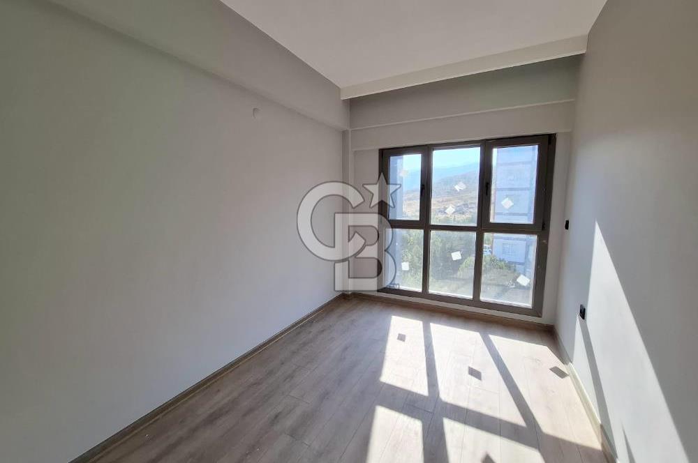 MENEMEN ERKAYA TWİNS'TE CB İYA'DAN KİRALIK 3+1 LÜKS DAİRE