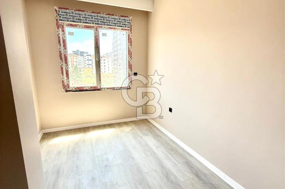 Bostancıda sıfır binada 4+2 satılık dubleks daire.