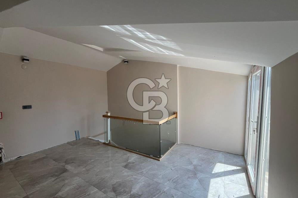 Bostancıda sıfır binada 4+2 satılık dubleks daire.