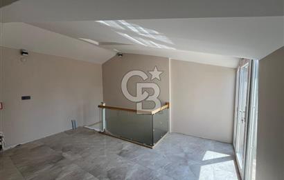 Bostancıda sıfır binada 4+2 satılık dubleks daire.