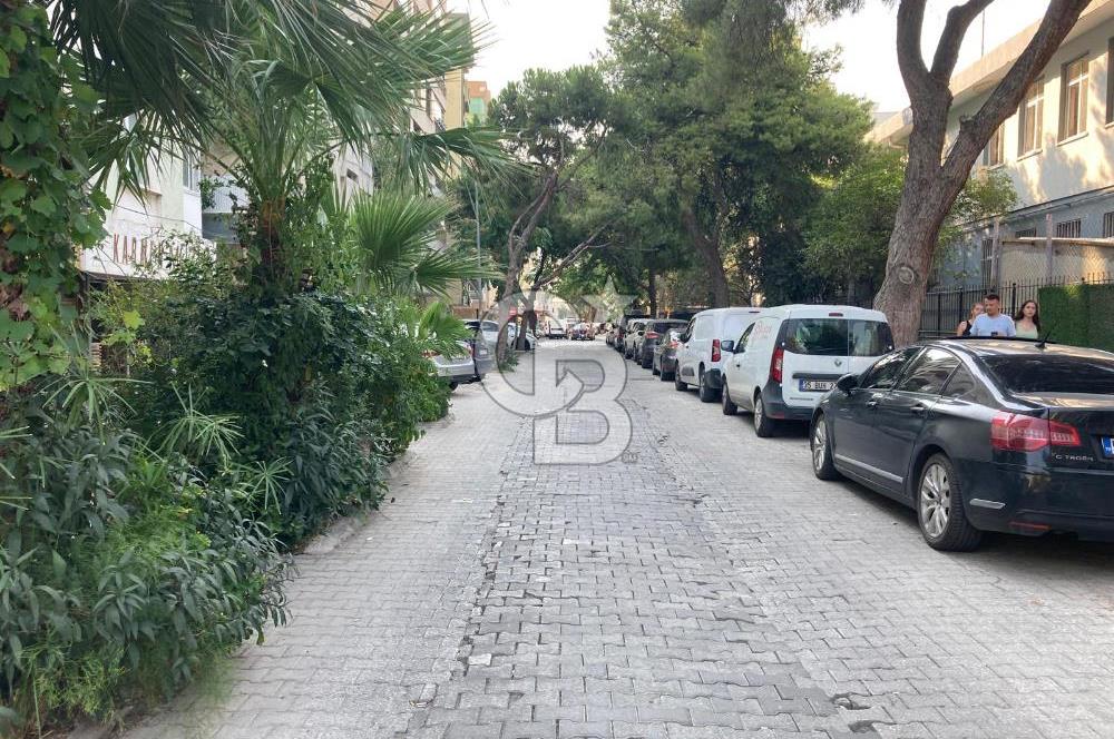 Kazım Dirik Mahallesinde Önü Açık Satılık 3+1 Daire