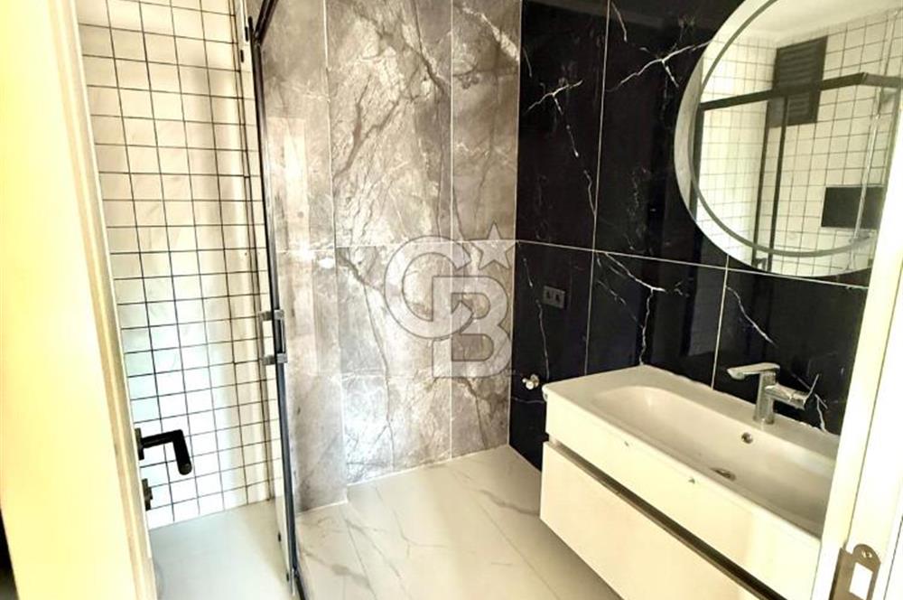 Bostancıda sıfır binada 4+2 satılık dubleks daire.