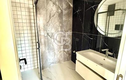 Bostancıda sıfır binada 4+2 satılık dubleks daire.
