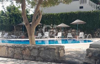 BODRUM ADABÜKÜ TURKUAZ SİTESİNDE SATILIK  2+1 BAHÇELİ DAİRE