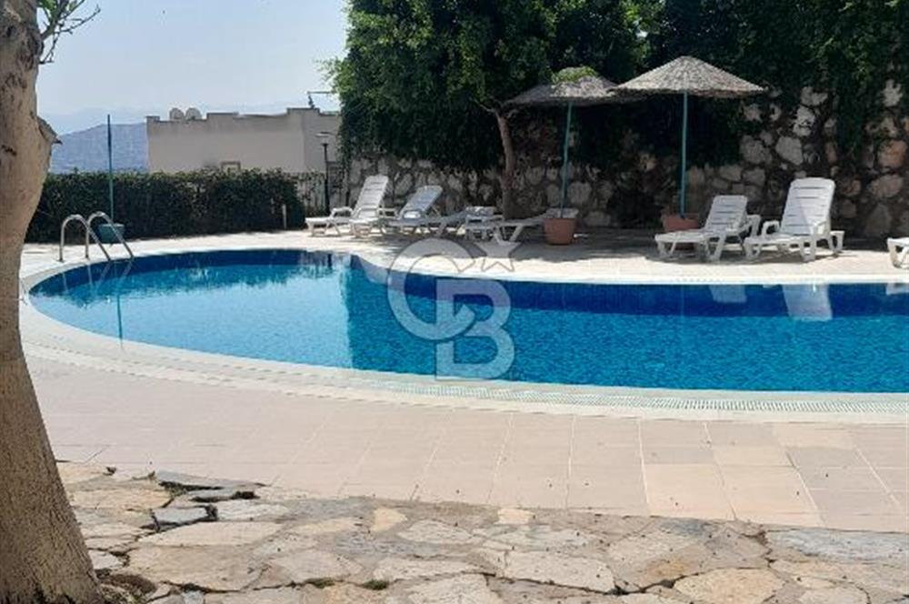BODRUM ADABÜKÜ TURKUAZ SİTESİNDE SATILIK  2+1 BAHÇELİ DAİRE