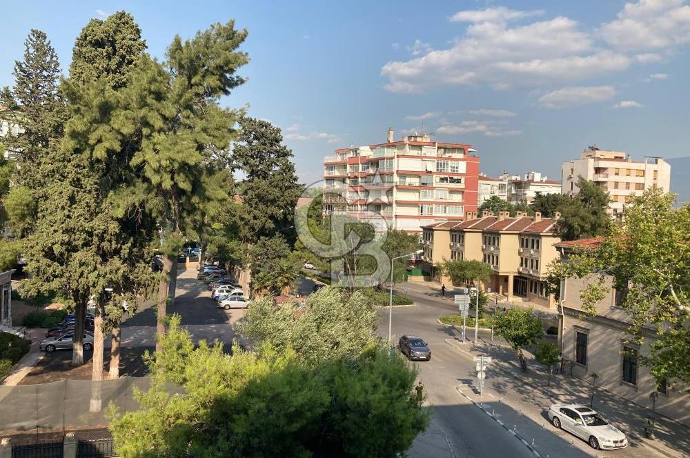 Kazım Dirik Mahallesinde Önü Açık Satılık 3+1 Daire