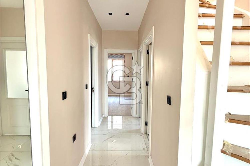 Bostancıda sıfır binada 4+2 satılık dubleks daire.