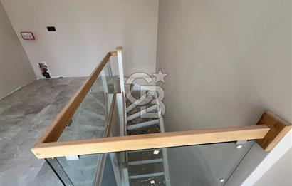 Bostancıda sıfır binada 4+2 satılık dubleks daire.