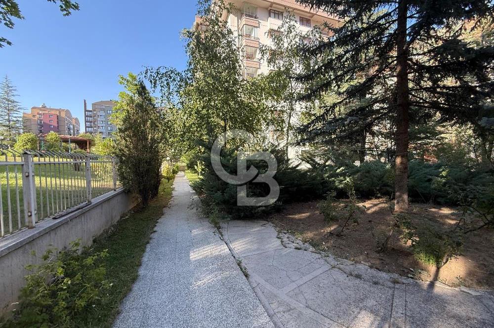 ÇANKAYA ORAN YILMAZLAR SİTESİNDE MOBİLYALI 4+1 KİRALIK DAİRE