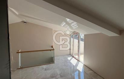 Bostancıda sıfır binada 4+2 satılık dubleks daire.