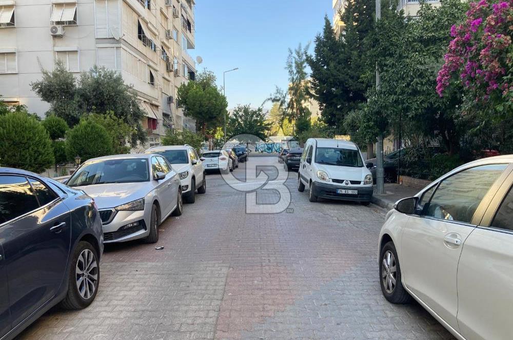 Bostanlı da Gode Cengiz Parkına Yakın Satılık 2+1 Daire