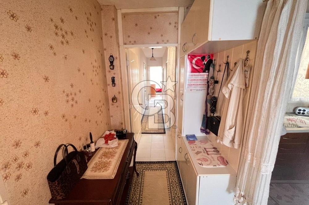 KARŞIYAKA ALAYBEYDE ŞAHANE MANZARALI 2+1 YALI DAİRESİ 