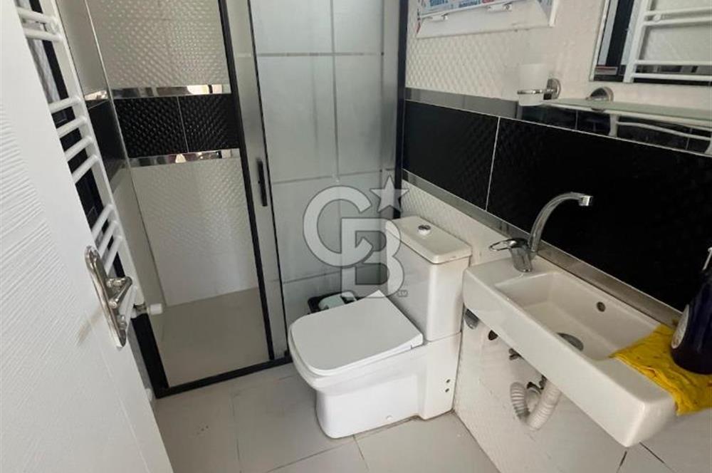 Foça yolu Villakent girişi 1+1 eşyalı kiralık daire