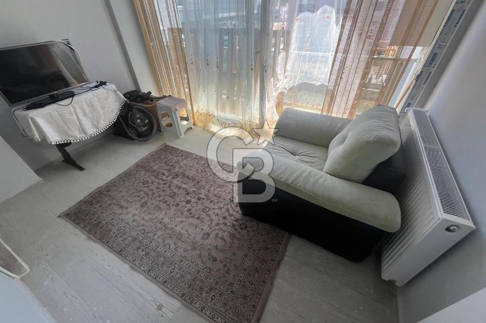 Foça yolu Villakent girişi 1+1 eşyalı kiralık daire