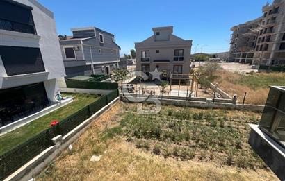 Foça yolu Villakent girişi 1+1 eşyalı kiralık daire