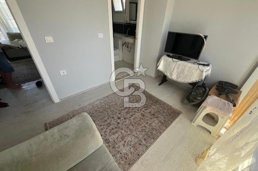 Foça yolu Villakent girişi 1+1 eşyalı kiralık daire