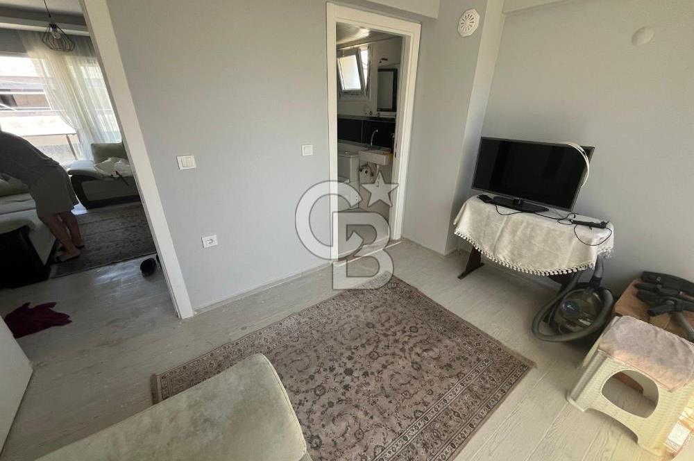 Foça yolu Villakent girişi 1+1 eşyalı kiralık daire