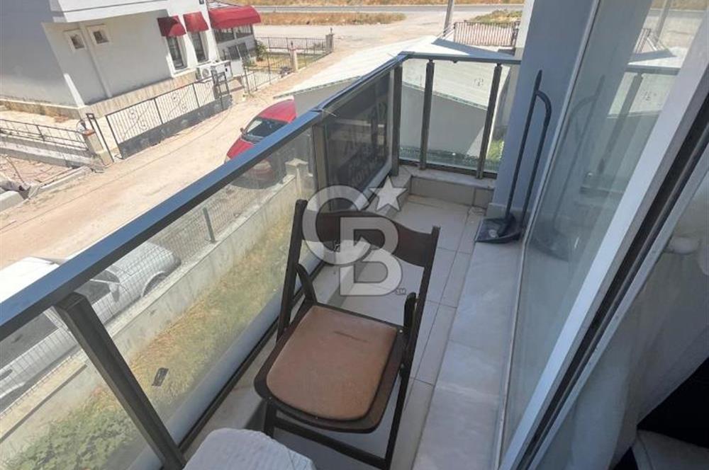 Foça yolu Villakent girişi 1+1 eşyalı kiralık daire