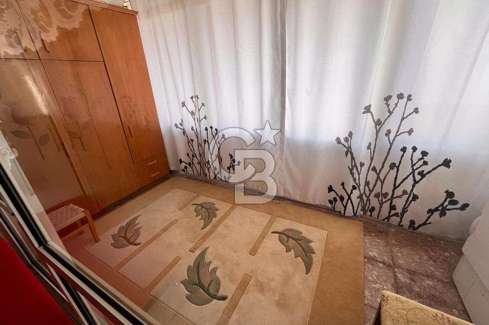 KARŞIYAKA ALAYBEYDE ŞAHANE MANZARALI 2+1 YALI DAİRESİ 