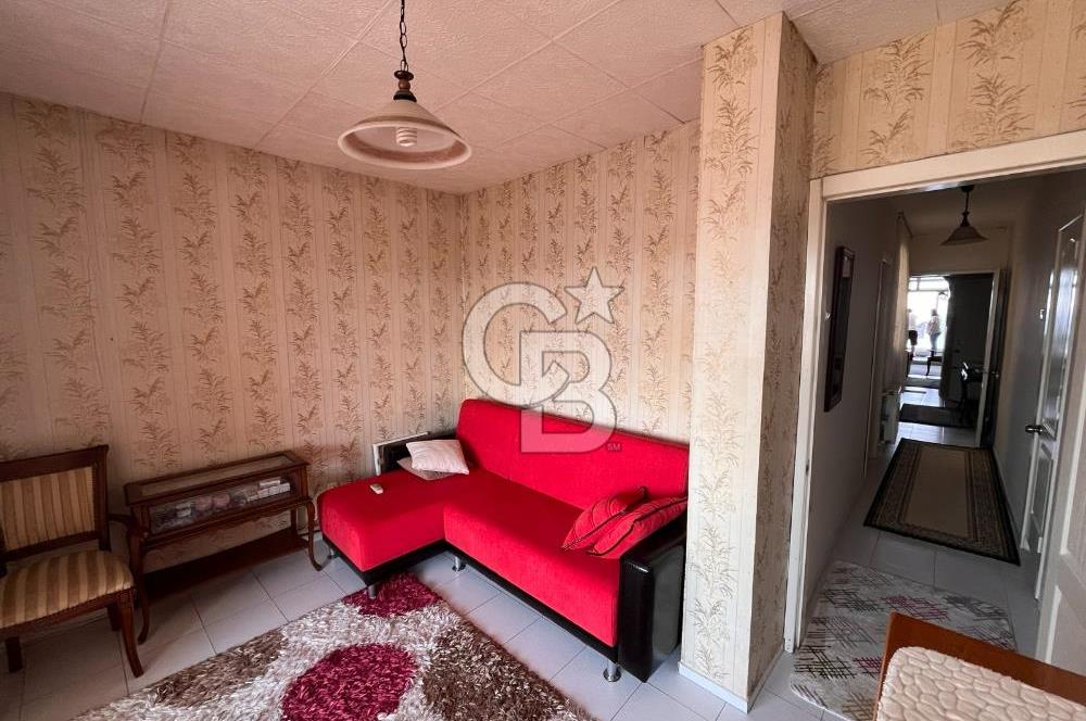 KARŞIYAKA ALAYBEYDE ŞAHANE MANZARALI 2+1 YALI DAİRESİ 