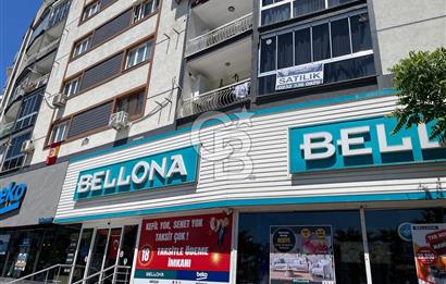 Manisa Merkezde Bulvar Üstünde 3+1 Daire