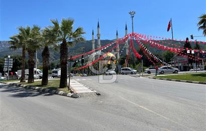 Manisa Merkezde Bulvar Üstünde 3+1 Daire