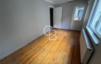 Manisa Merkezde Bulvar Üstünde 3+1 Daire