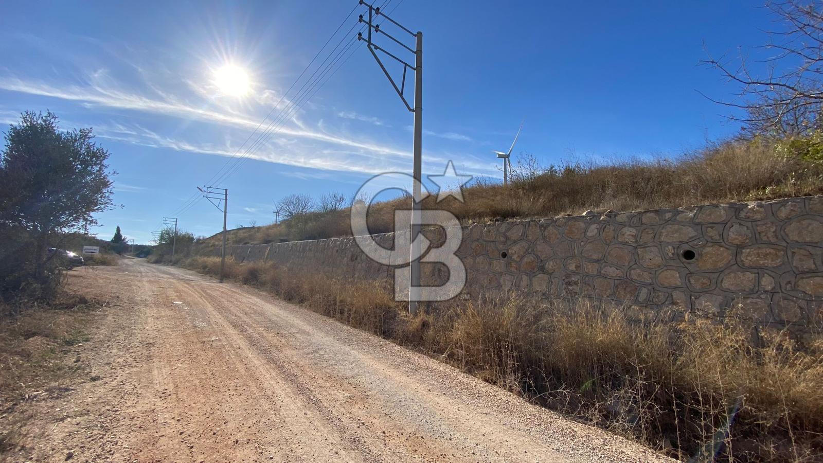 ÇEŞME MUSALLADA SATILIK YATIRIMA UYGUN TARLA