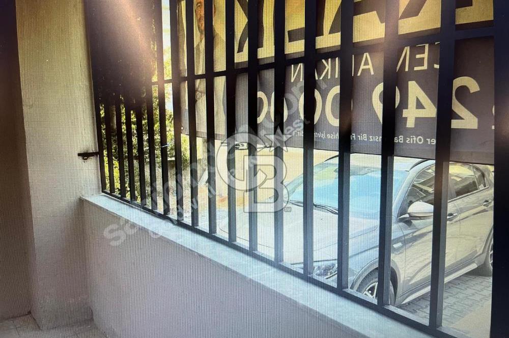 Kenan Evren de Az Katlı Binada 2+1 Eşyalı-Eşyasız Kiralık Daire