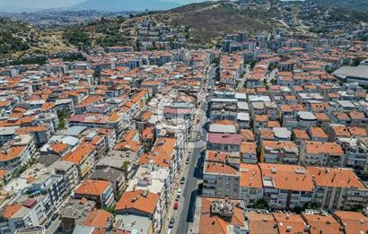 BALÇOVA SAKARYA CADDESİ KURUMSAL KİRACILI SATILIK DÜKKAN