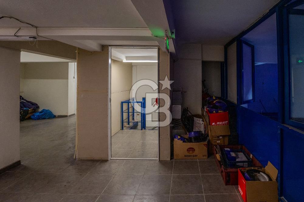 BALÇOVA SAKARYA CADDESİ KURUMSAL KİRACILI SATILIK DÜKKAN