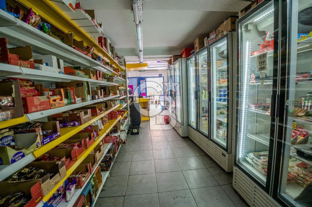 BALÇOVA SAKARYA CADDESİ KURUMSAL KİRACILI SATILIK DÜKKAN