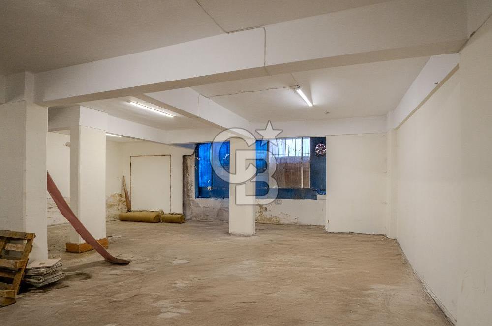 BALÇOVA SAKARYA CADDESİ KURUMSAL KİRACILI SATILIK DÜKKAN