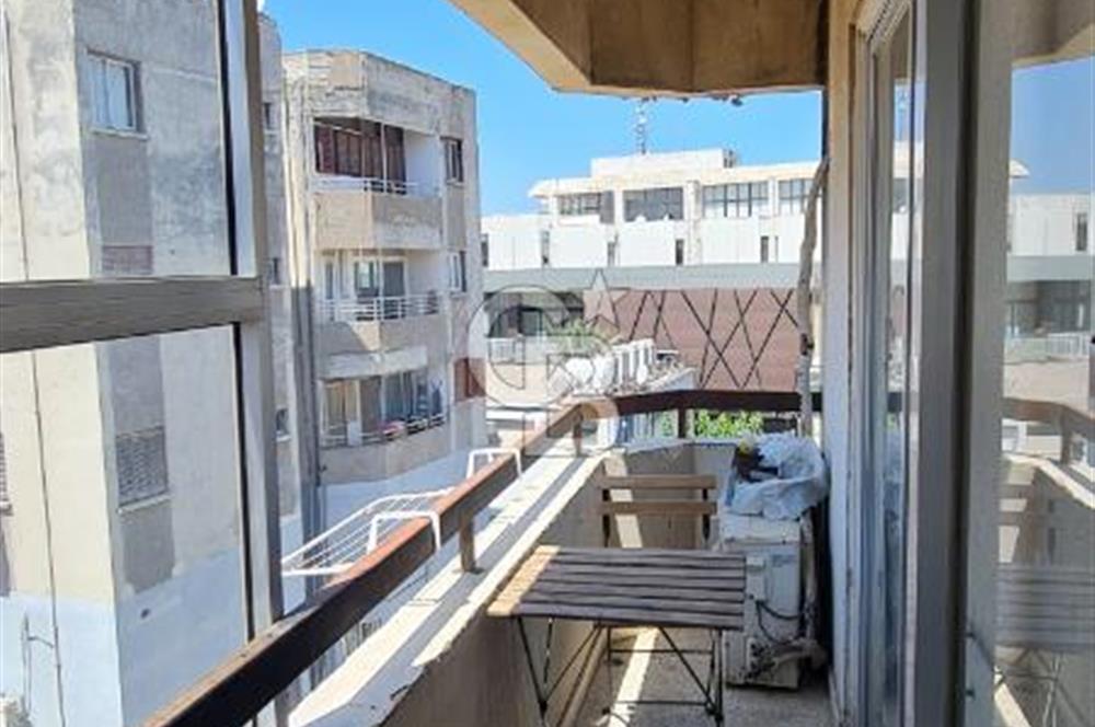 Lefkoşa Dereboyu Bölgesinde Satılık 130m2 2+1 Daire !!!