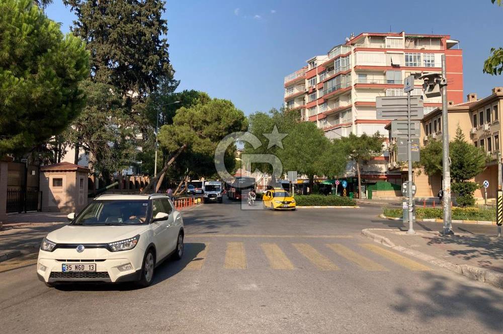 Kazım Dirik Mahallesinde Önü Açık Satılık 3+1 Daire