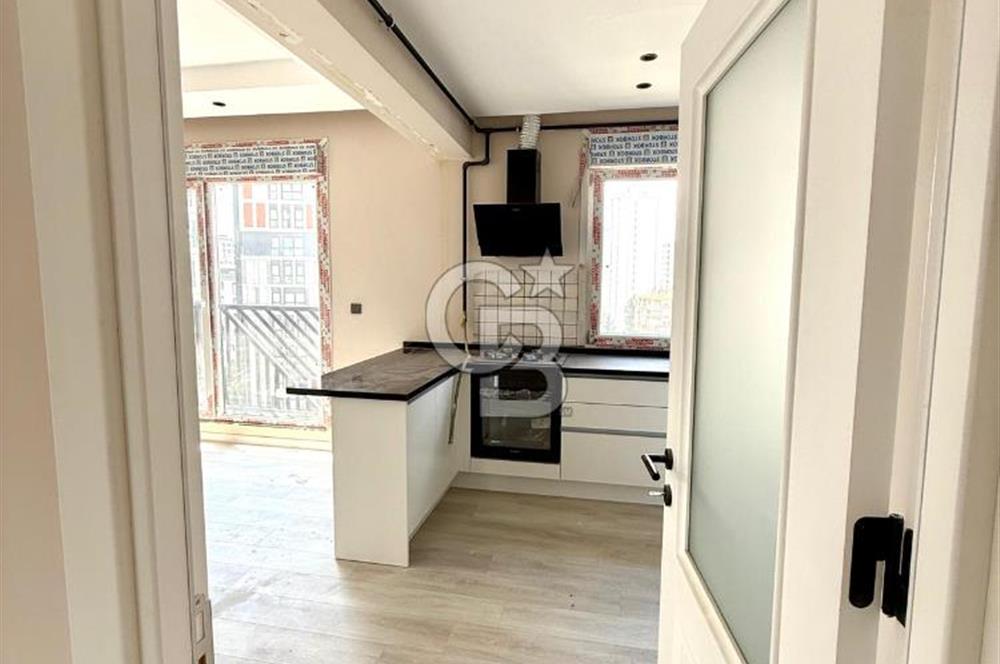 Bostancıda sıfır binada 4+2 satılık dubleks daire.