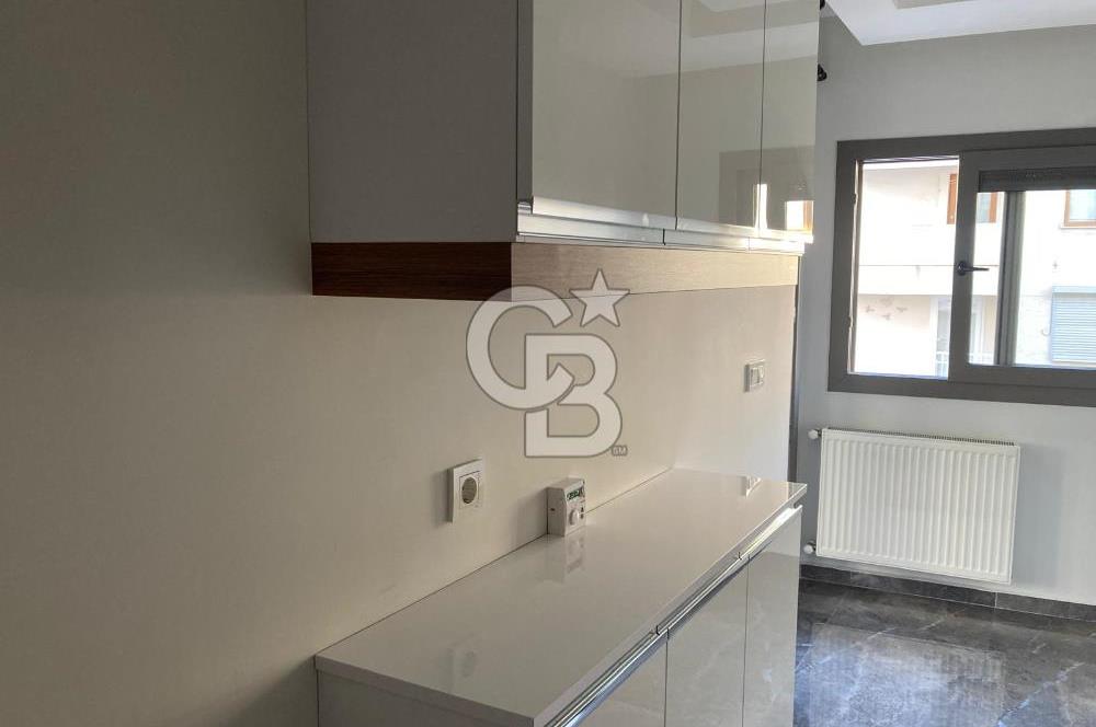Bostanlı da Gode Cengiz Parkına Yakın Satılık 2+1 Daire