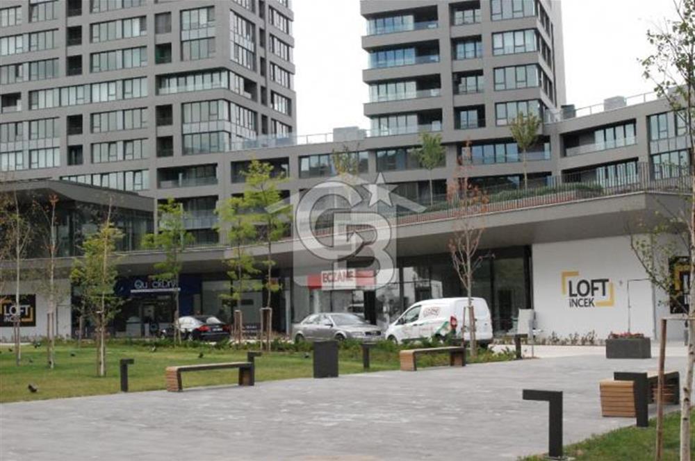İncek Loft'ta Balkonlu Göl Manzaralı 1+1 Kiralık Daire