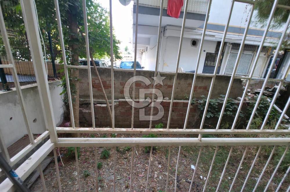 KARŞIYAKA BAHÇELİ EVLER FULL EŞYALI BAHÇELİ  2+1 KİRALIK  DAİRE