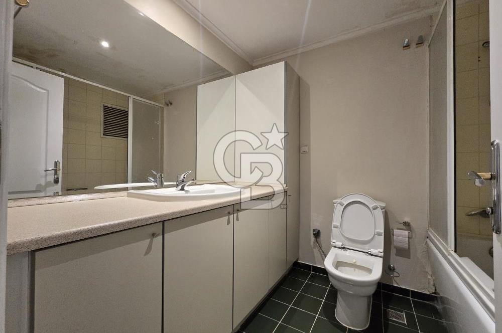 ANGORA EVLERİ ANA KAPIDA 220M2 4+1 SATILIK