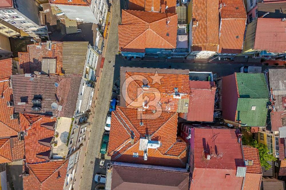 Ortaköy de yatırımlık kaçırılmayacak satılık bina