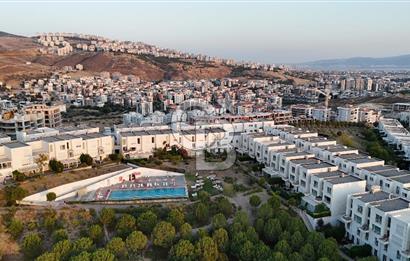 35. Sokak Sitesi Önü Açık Balkonlu Satılık 3+1 Dubleks