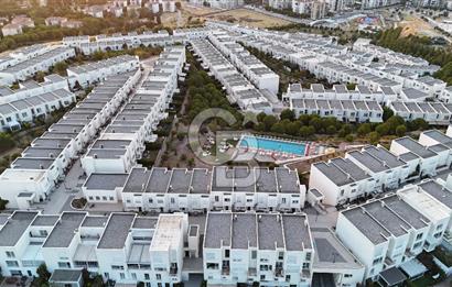 35. Sokak Sitesi Önü Açık Balkonlu Satılık 3+1 Dubleks