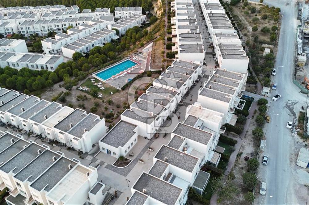35. Sokak Sitesi Önü Açık Balkonlu Satılık 3+1 Dubleks