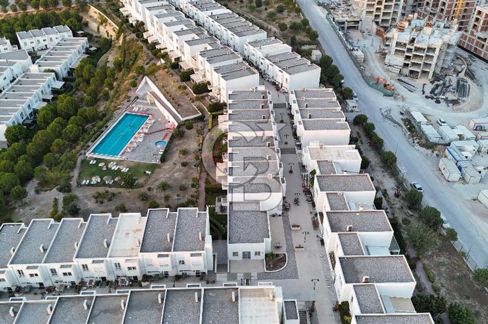 35. Sokak Sitesi Önü Açık Balkonlu Satılık 3+1 Dubleks